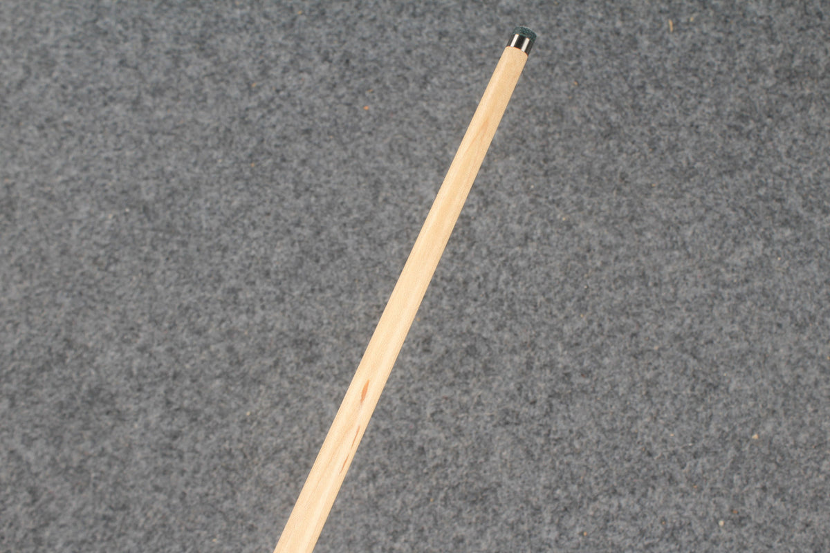 3/4 maple english pool cue #9446
