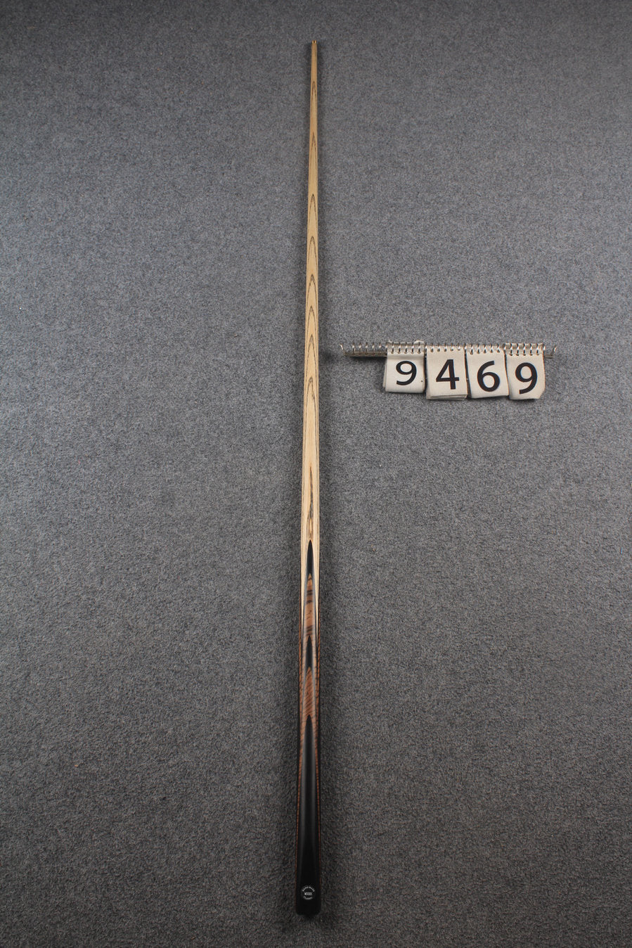 1 piece ash snooker cue # 9469 WOODS CUES