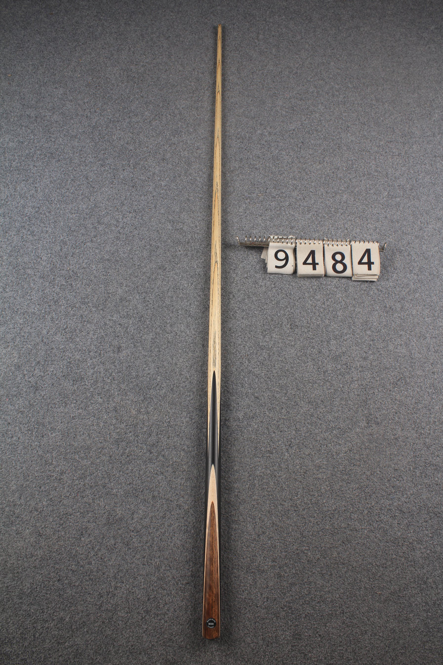 1 piece ash snooker cue # 9484 WOODS CUES