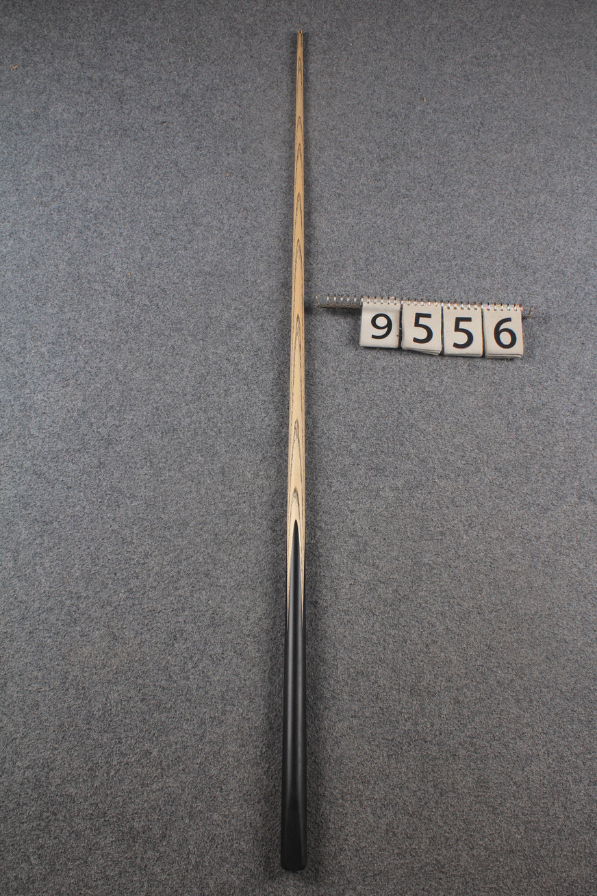 1 piece ash 53'' snooker cue # 9556 WOODS CUES