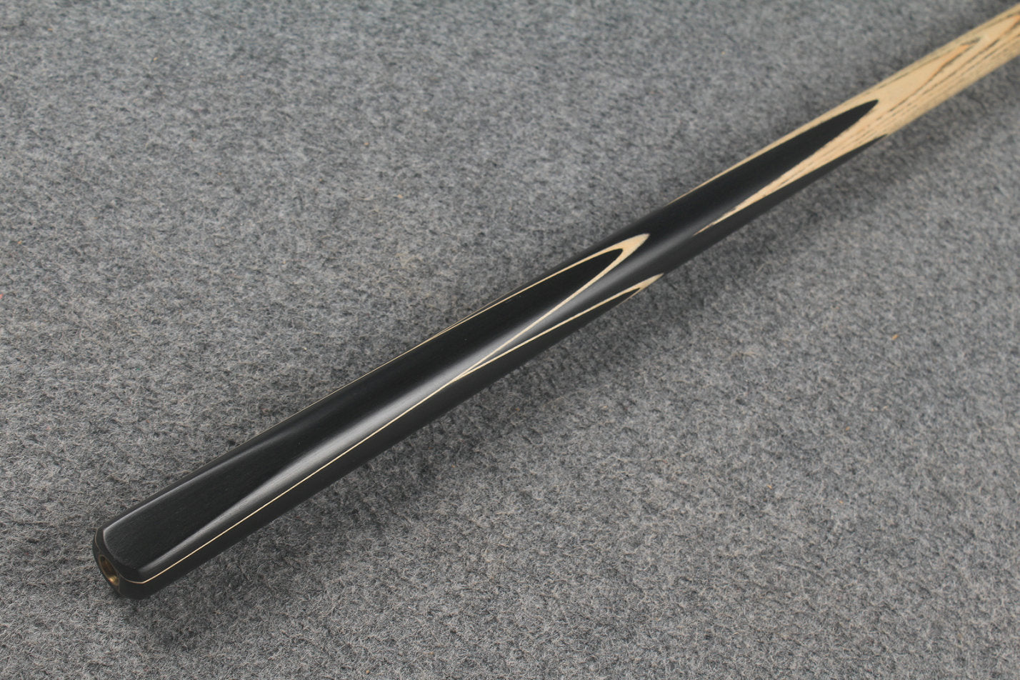 1 piece ash 53'' snooker cue # 9557 WOODS CUES