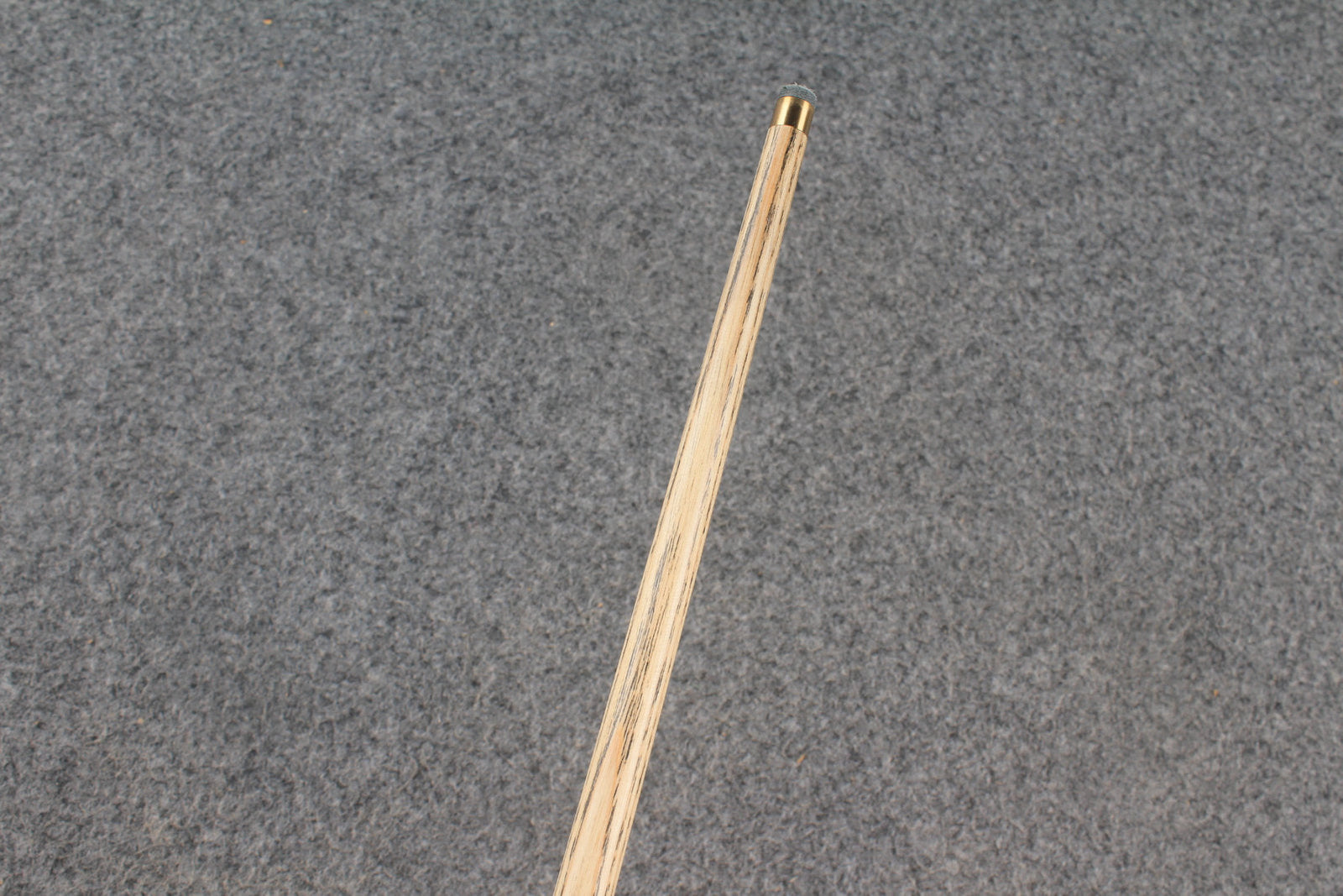 1 piece ash 53'' snooker cue # 9557 WOODS CUES