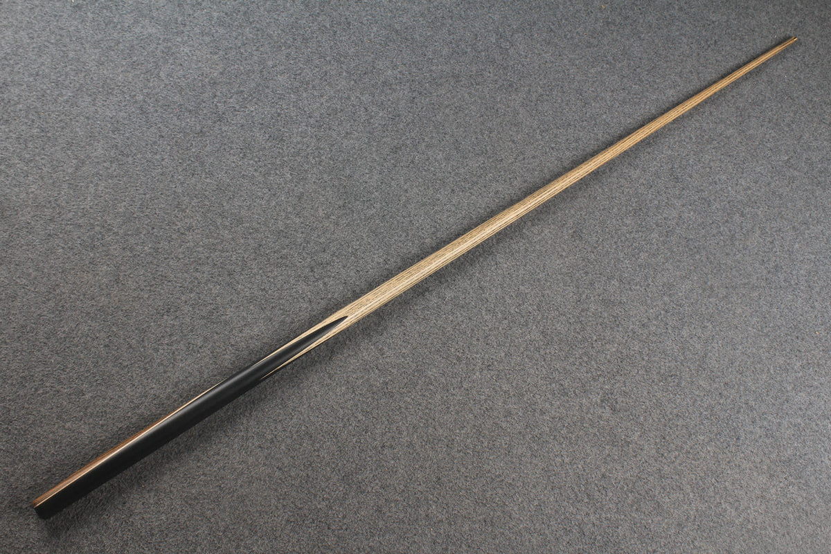 1 piece ash 53'' snooker cue # 9558 WOODS CUES