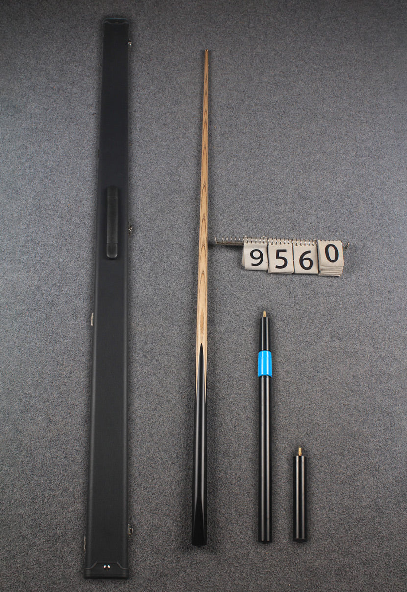 1 piece ash 53.5'' snooker cue # 9560 WOODS CUES
