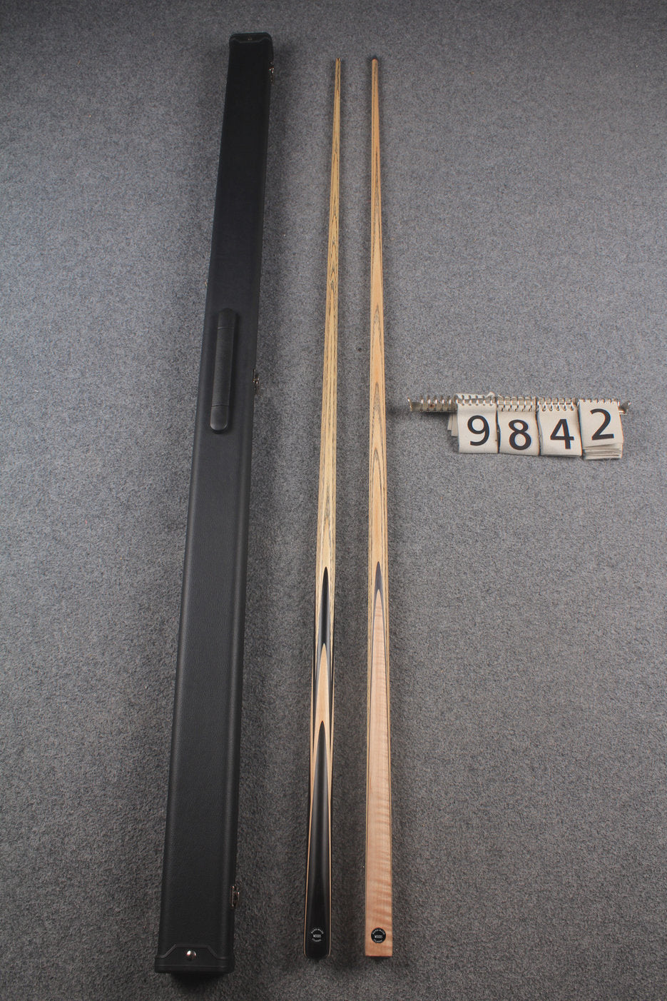 1 piece ASH english pool cue + break cue + case # 9842