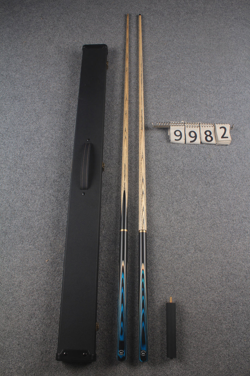 3/4 ASH english pool cue + break cue + case # 9982 WOODS CUES