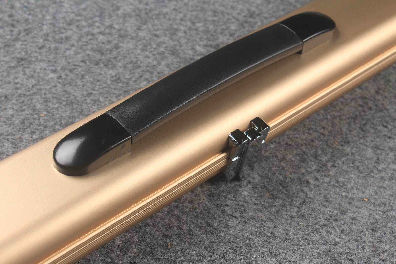 1 piece deluex slimline aluminium case with 2 slots