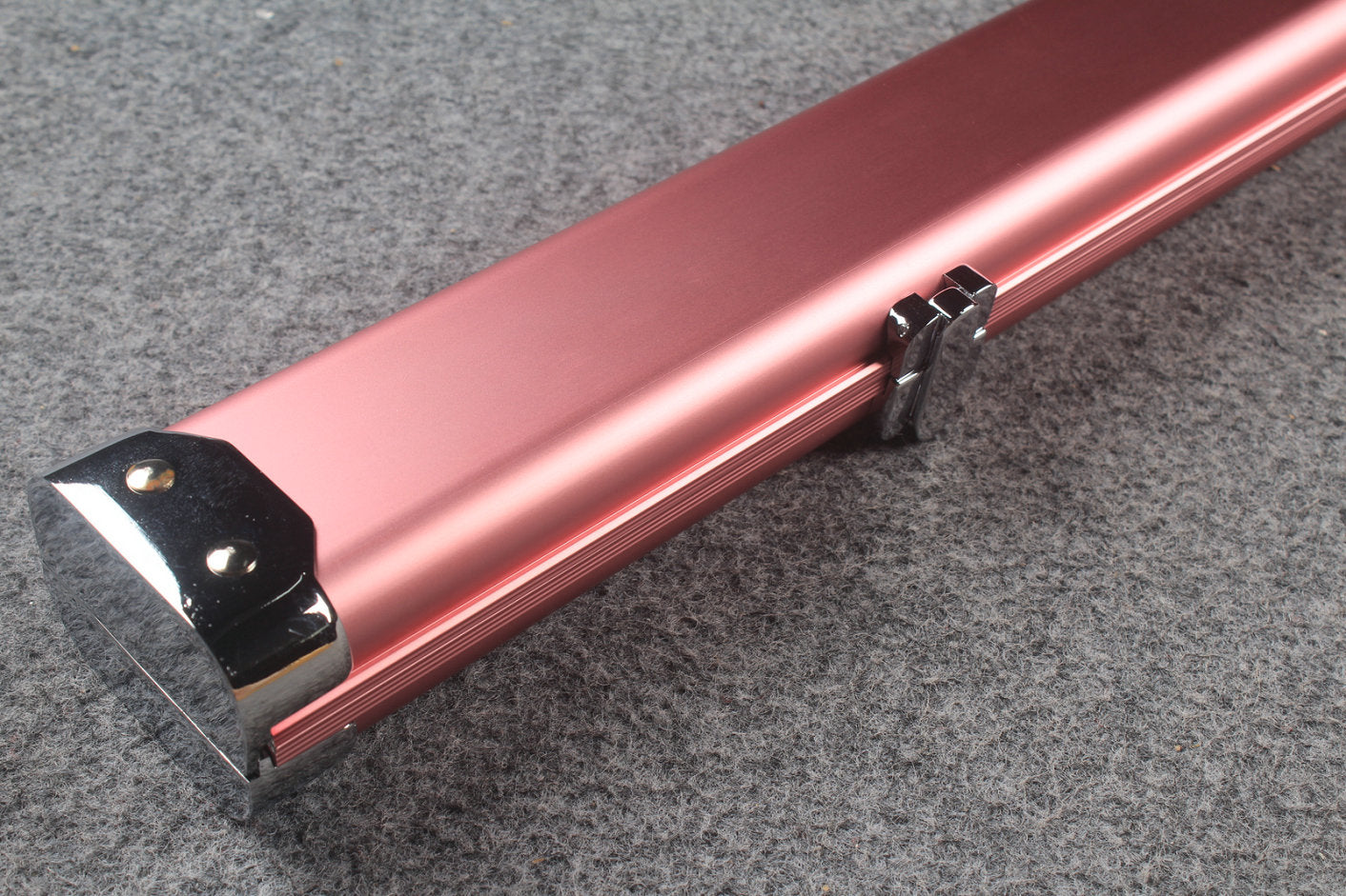 1 piece deluex slimline aluminium case with 2 slots