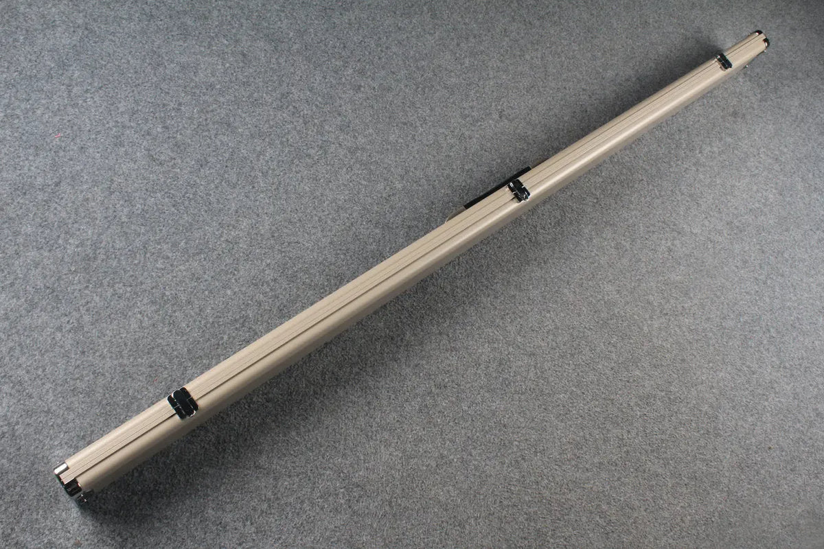 deluxe one piece aluminium cue case with 3 slots -153cm WOODS CUES
