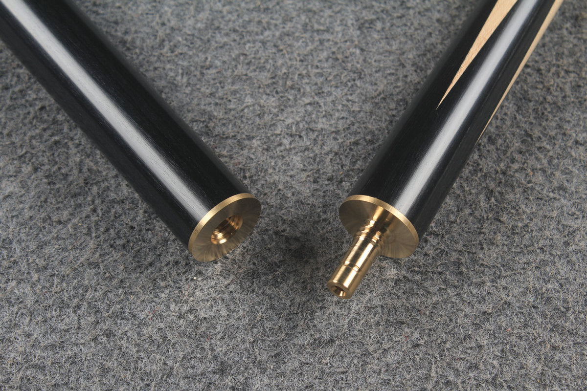 3/4 maple snooker cue #8943 WOODS CUES