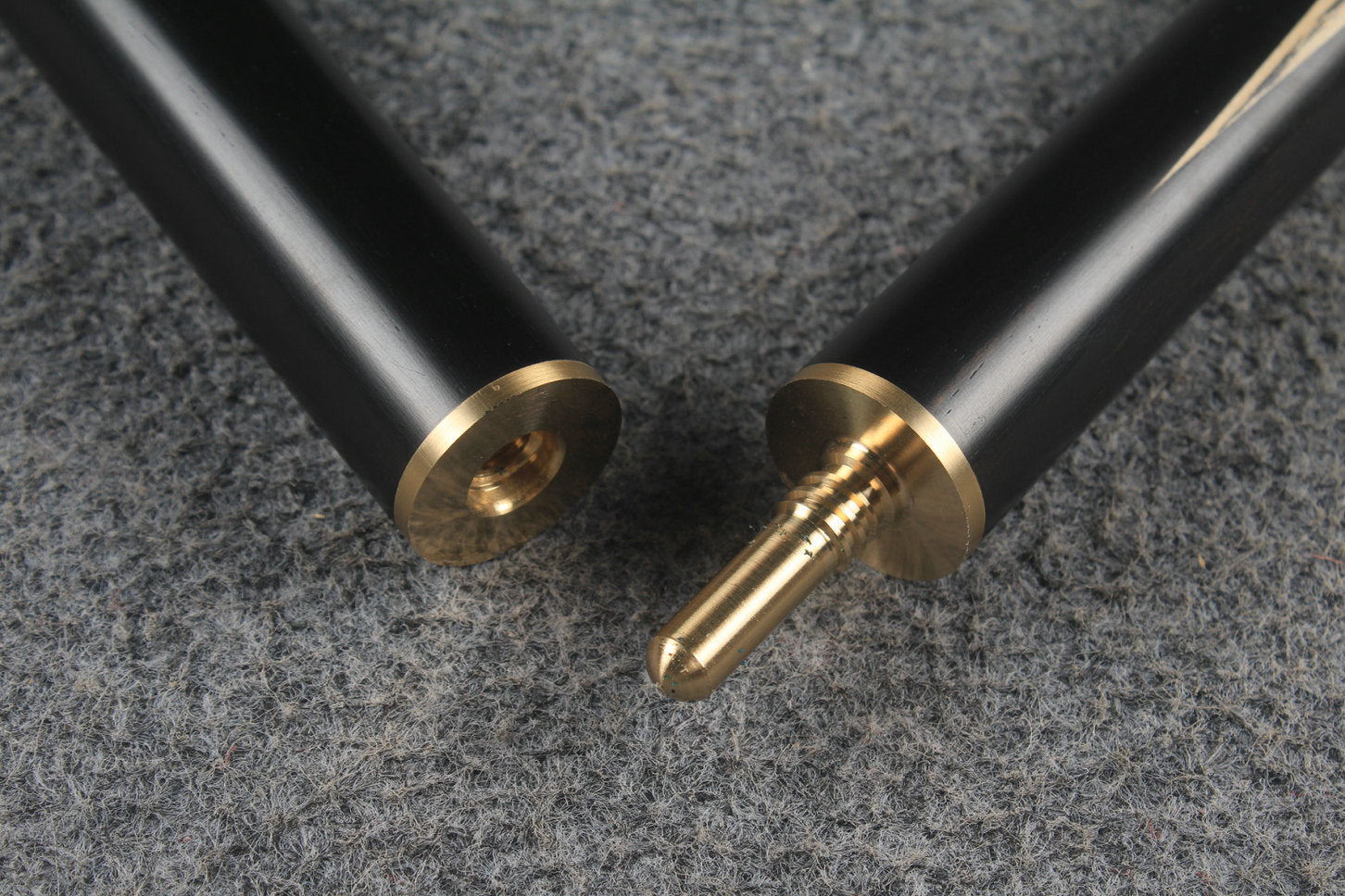 ★★★  3/4 ash snooker cue # 6479