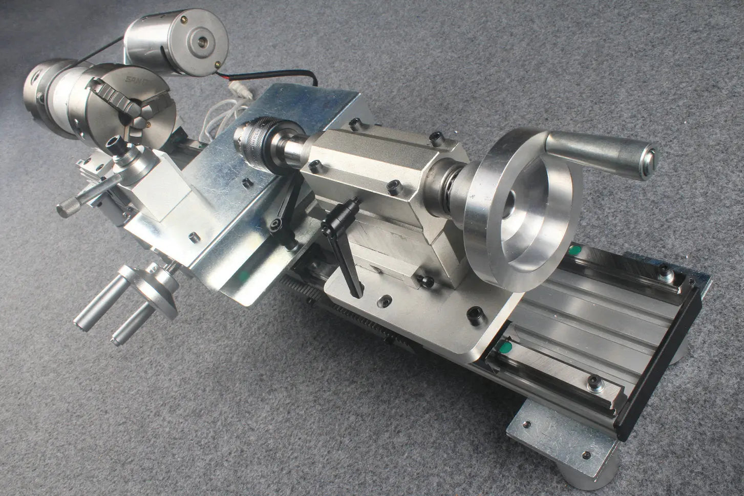 snooker and pool cue tip repair & maintenance lathe double chucks / rails WOODS CUES