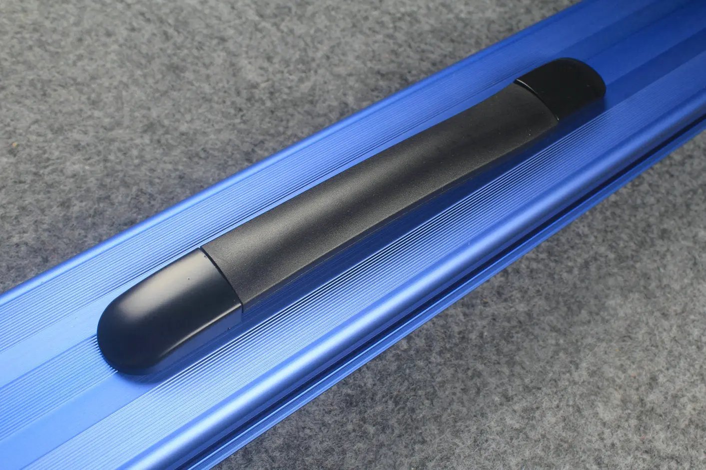 1/2 Professional Aluminium Cue Case WOODS CUES