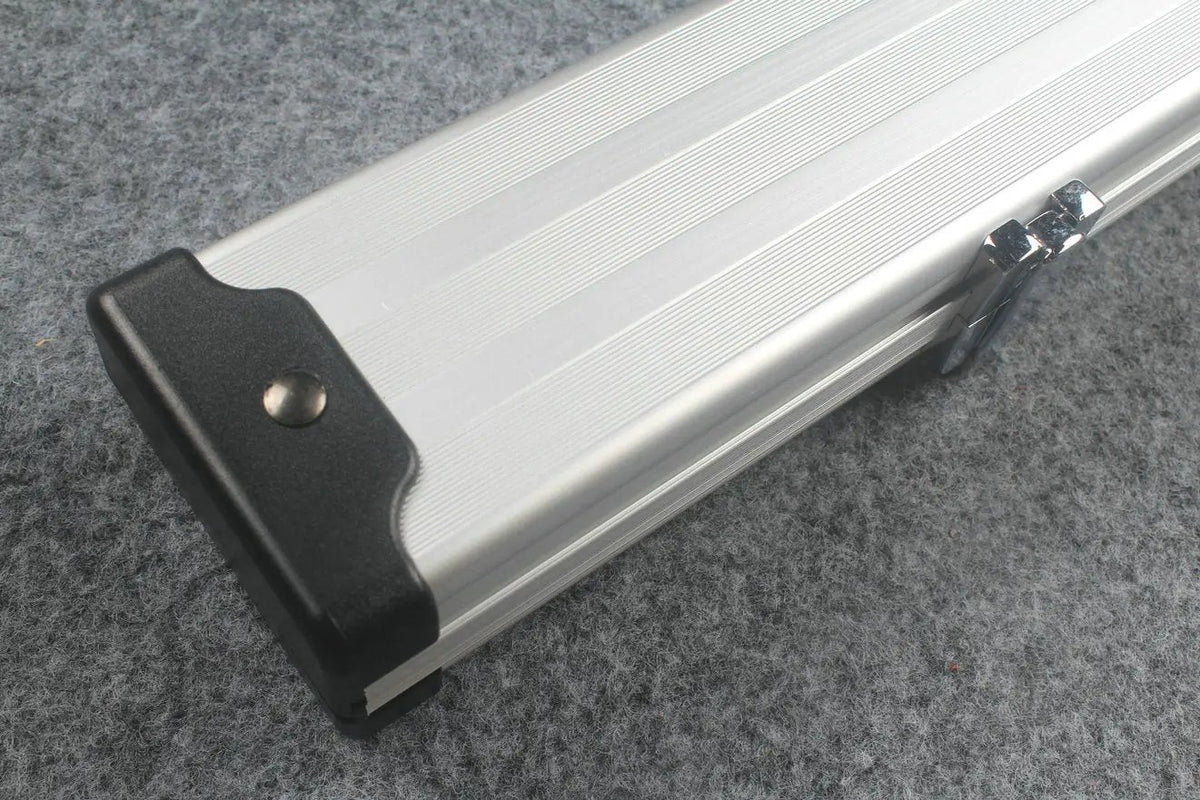 1/2 Professional Aluminium Cue Case WOODS CUES