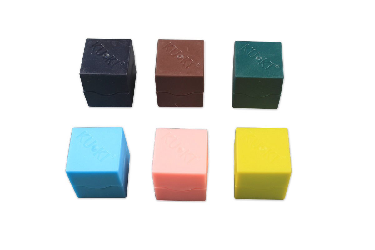 plastic chalk holder