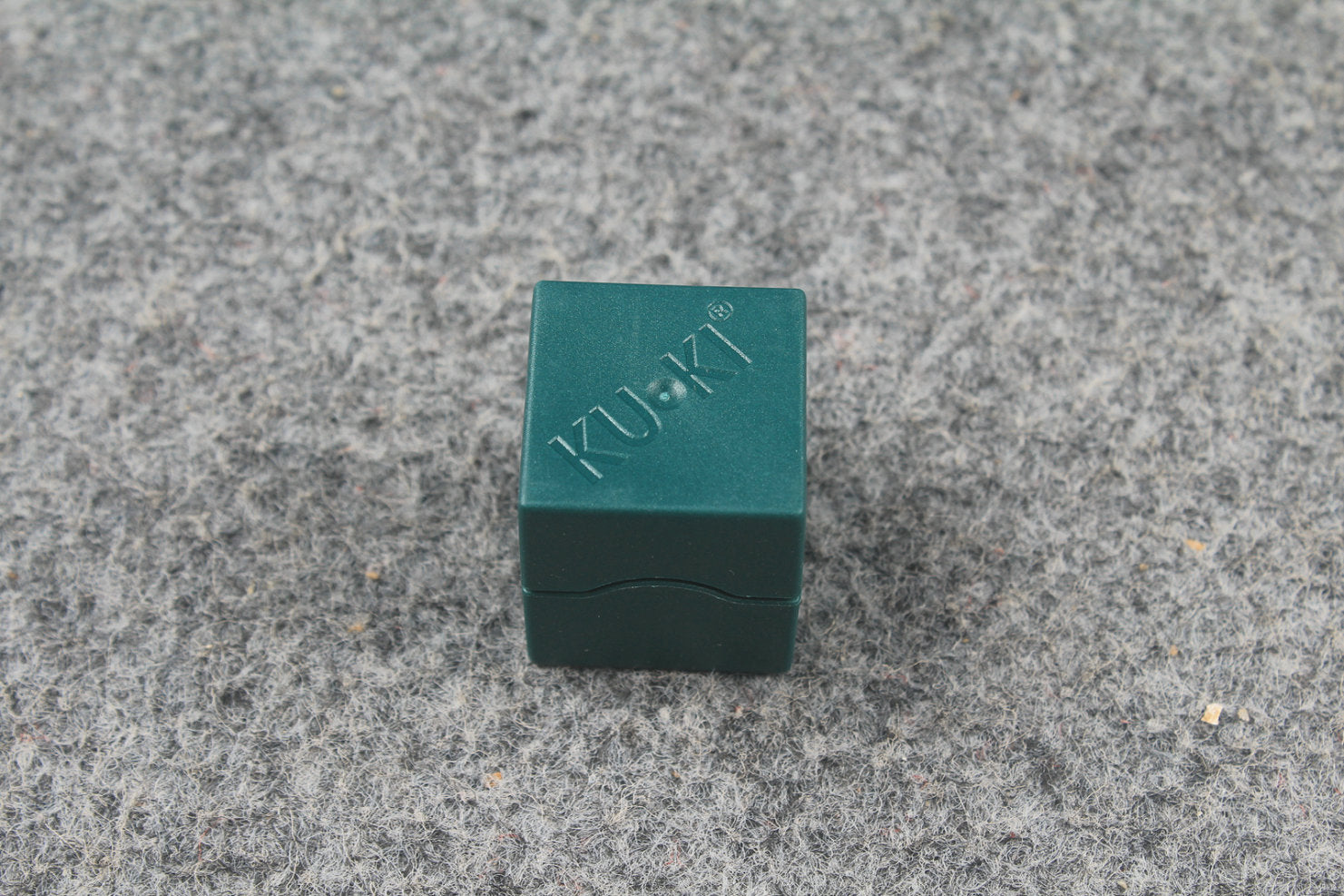 plastic chalk holder WOODS CUES