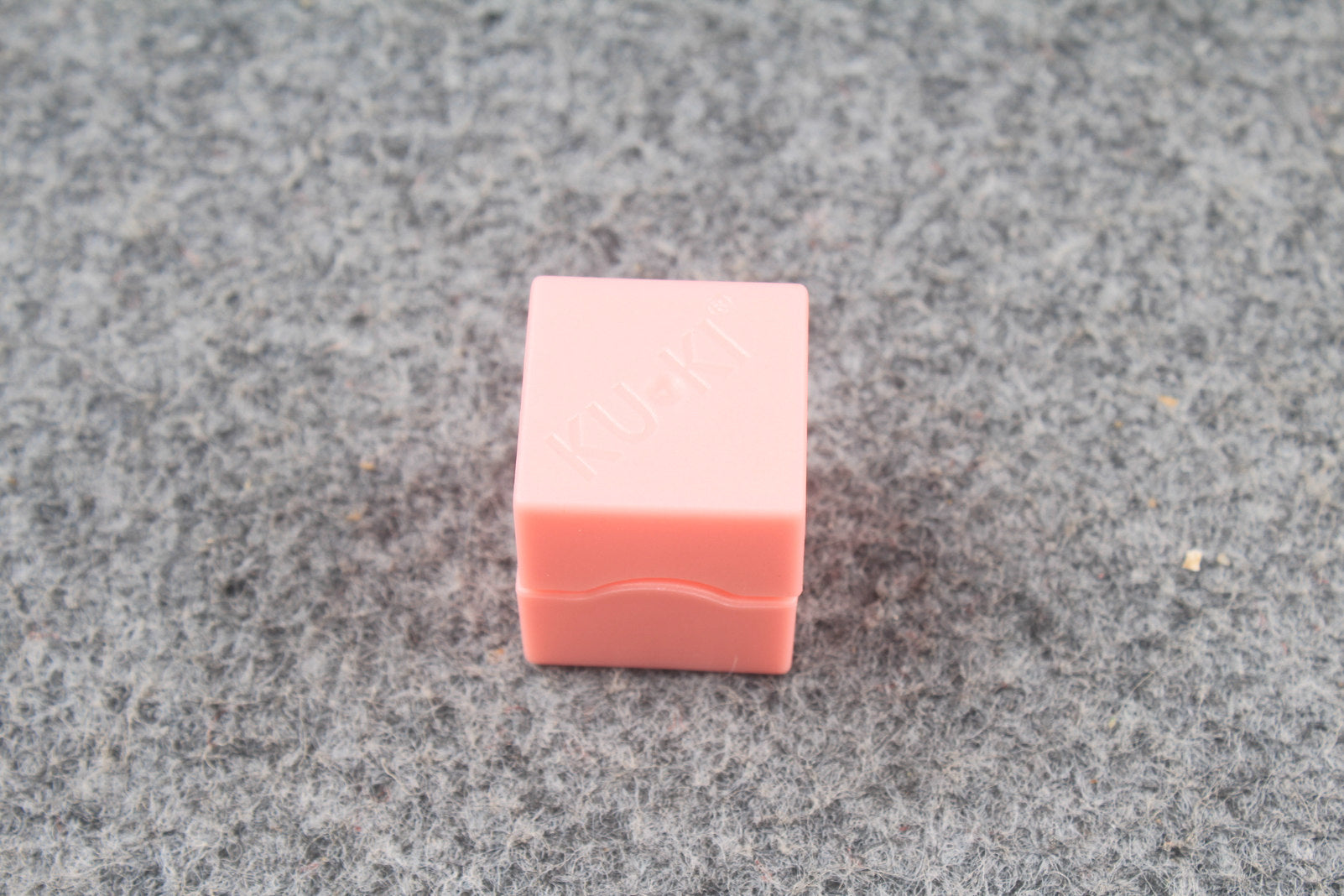 plastic chalk holder