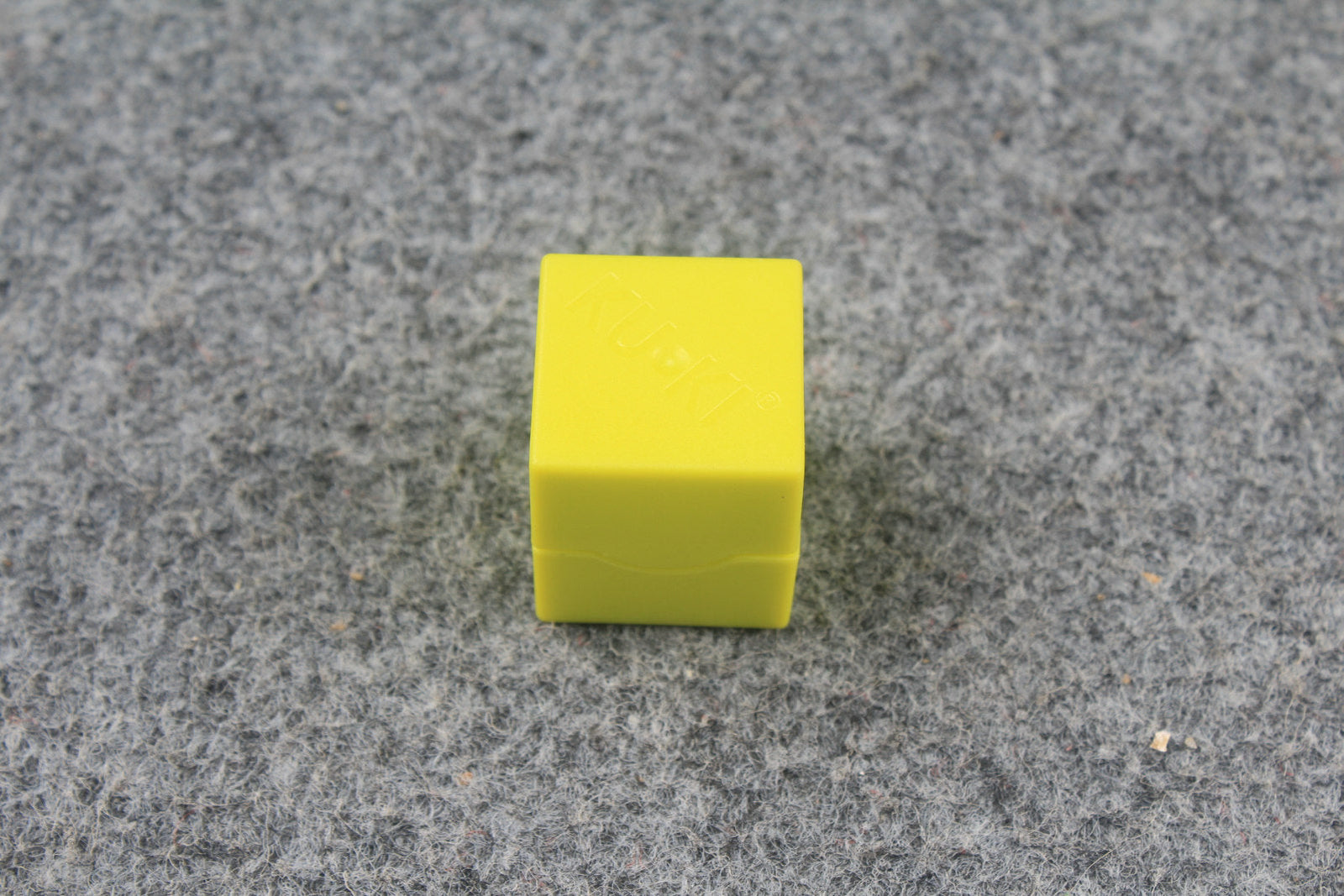 plastic chalk holder WOODS CUES