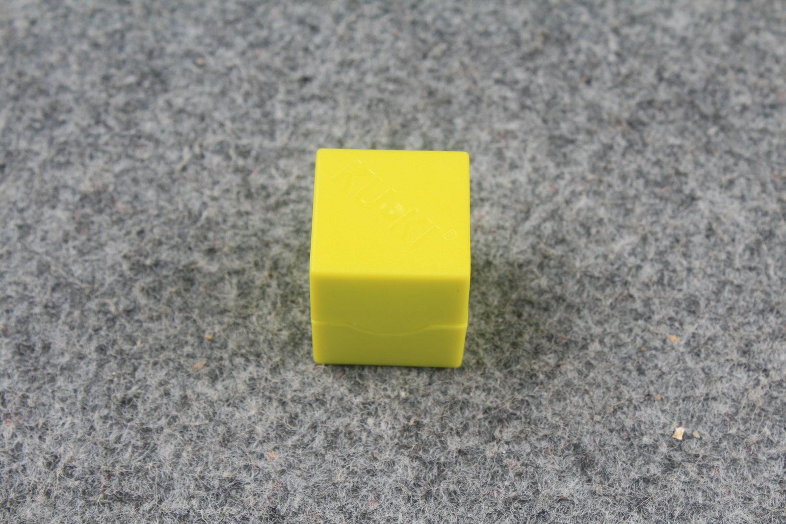 plastic chalk holder