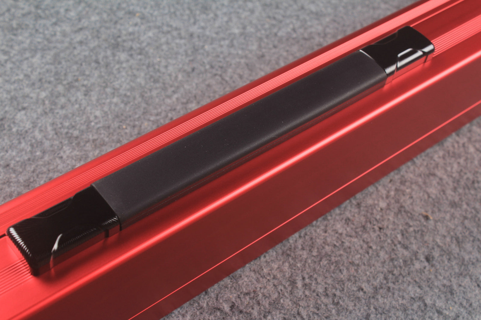 3/4 Premium Aluminium Snooker Cue Case – 2 Slots, Adjustable 120.5/124.8cm Interior