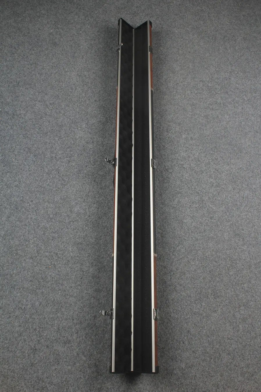 3/4 leather case aluminium construction with 2 slots ~halo style WOODS CUES