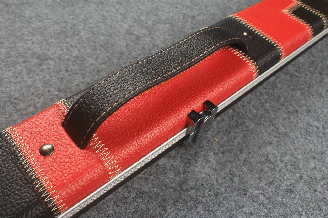 3/4 leather case aluminium construction with 2 slots ~halo style
