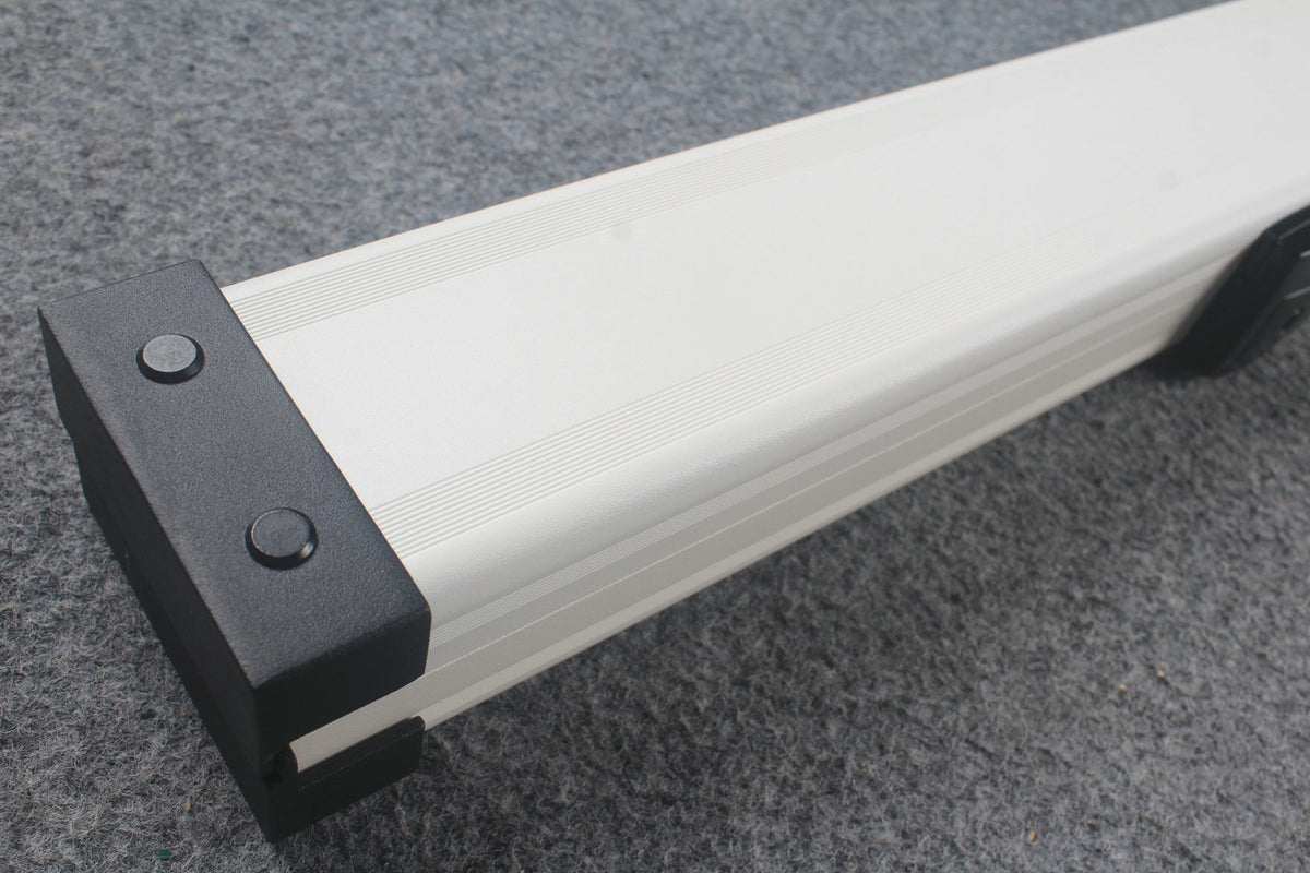 one piece aluminium lockable cue case – 2 Slots（chalk area inside）