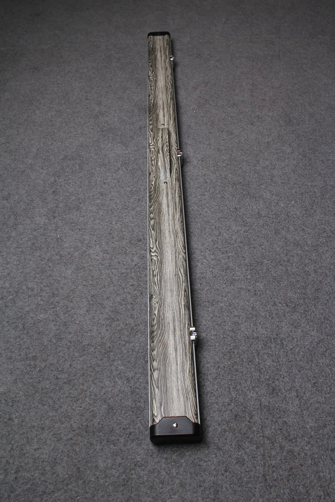 1 piece tree bark leather case aluminium construction with 2 slots