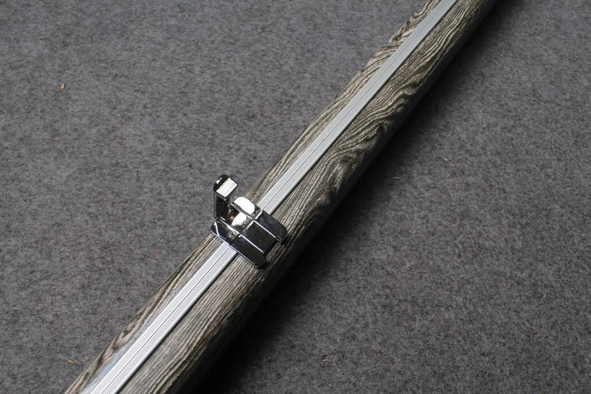 3/4 bark leather case aluminium construction with 2 slots