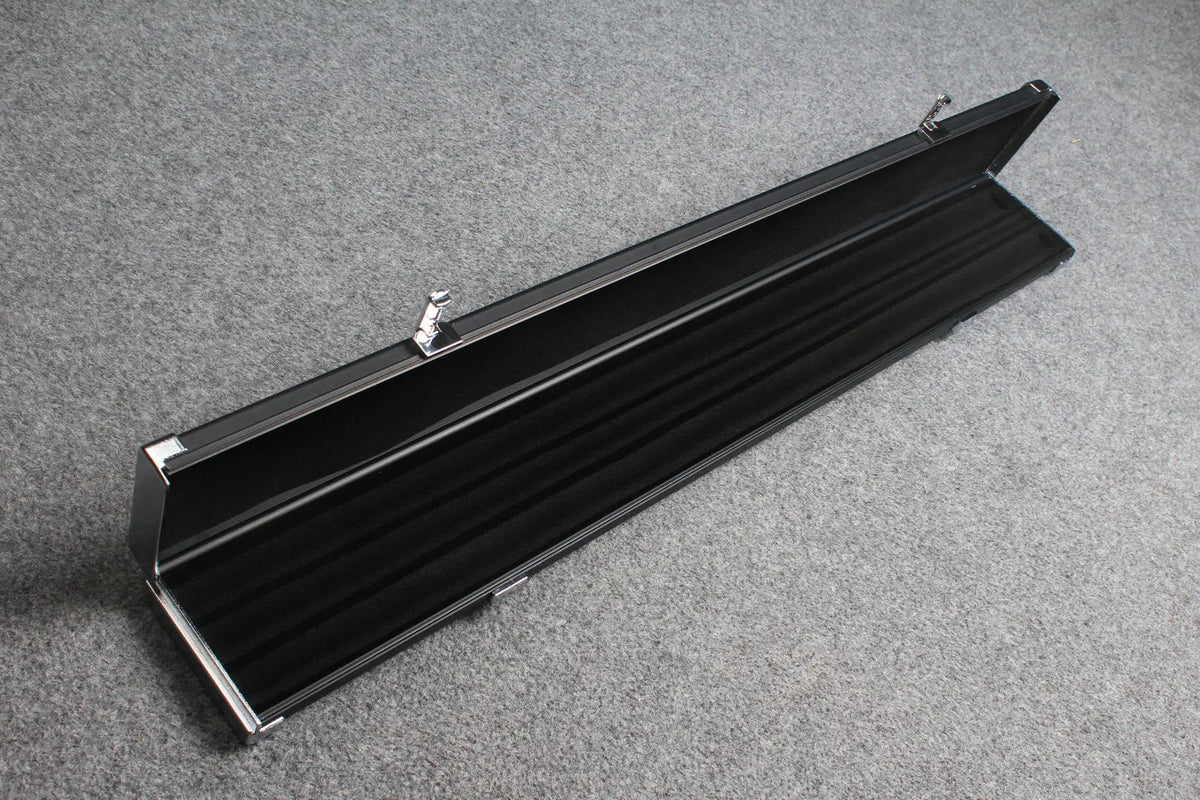1/2 professional aluminium cue case with 3 slots