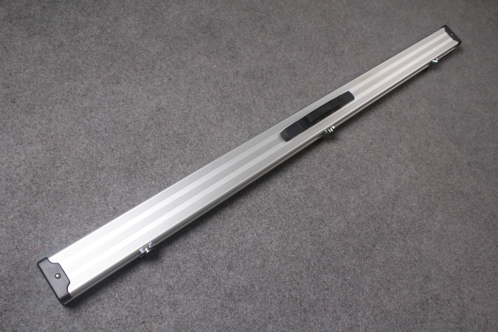 3/4 Professional Aluminium Cue Case