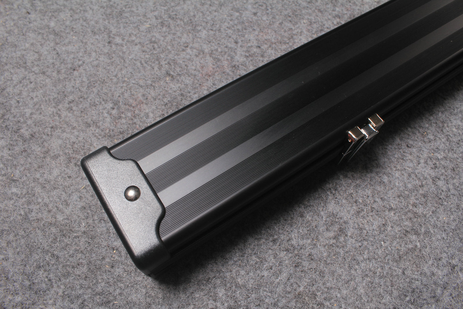3/4 Professional Aluminium Cue Case