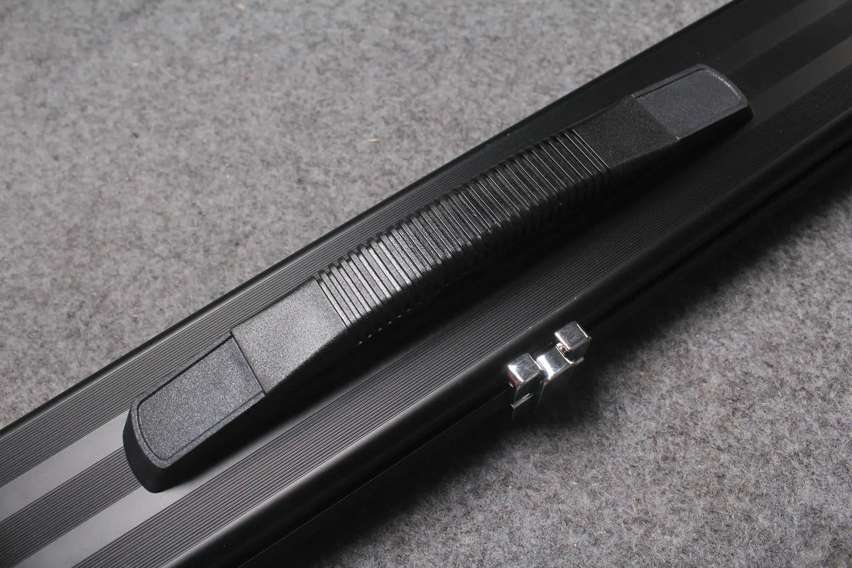 3/4 Professional Aluminium Cue Case WOODS CUES