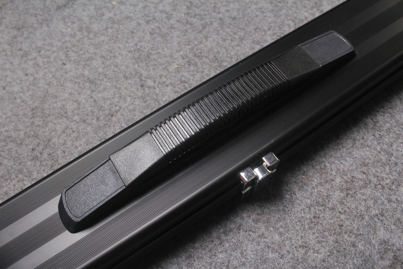 3/4 Professional Aluminium Cue Case