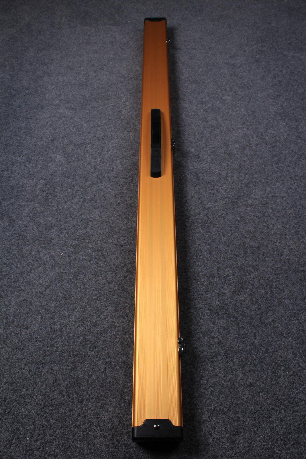 3/4 Professional Aluminium Cue Case