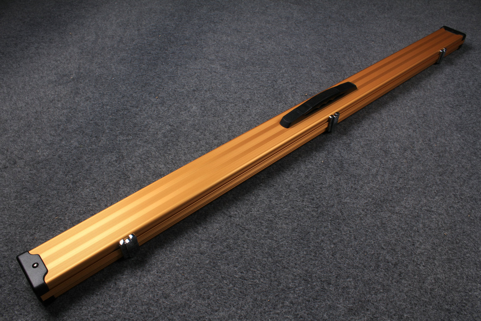 3/4 Professional Aluminium Cue Case