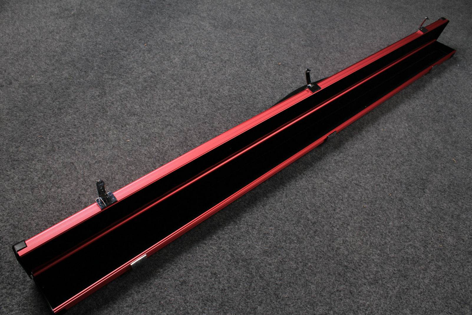 3/4 Professional Aluminium Cue Case