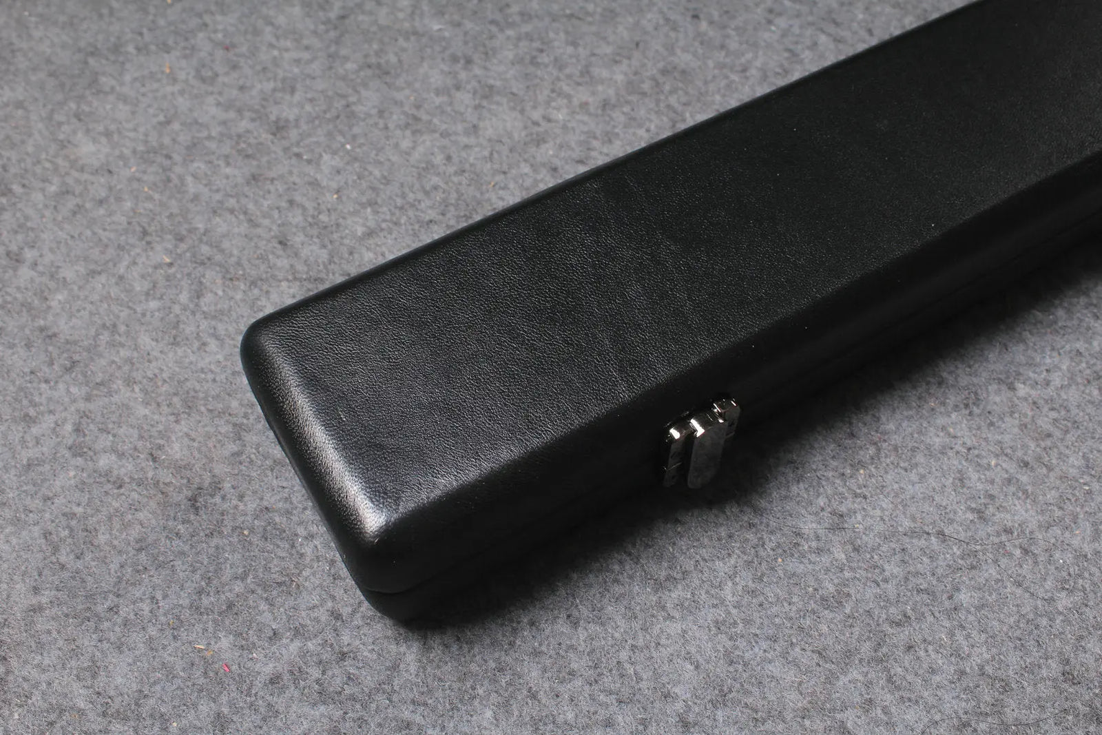 1 piece genuine leather snooker cue case with 2 slots