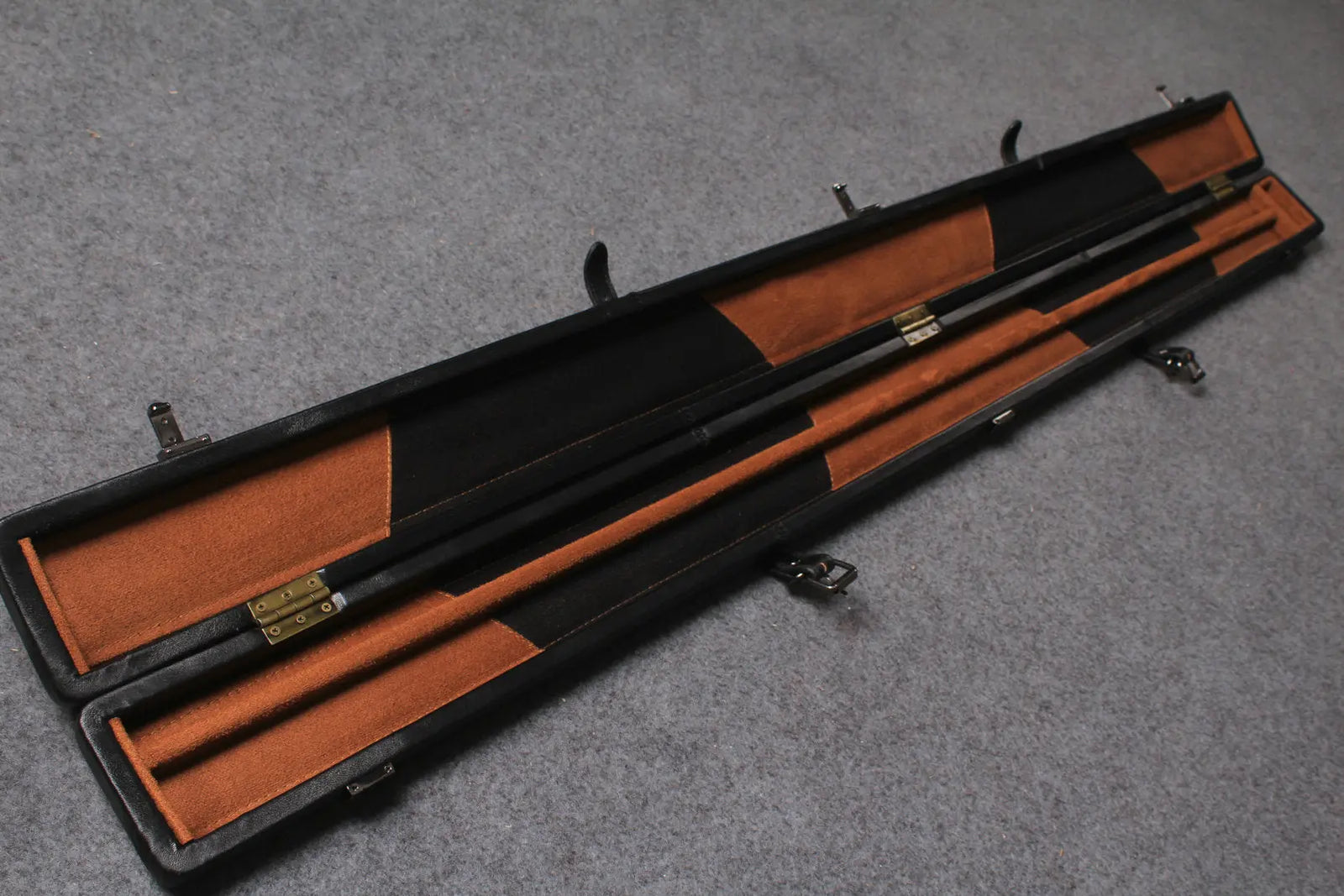 1 piece genuine leather snooker cue case with 2 slots