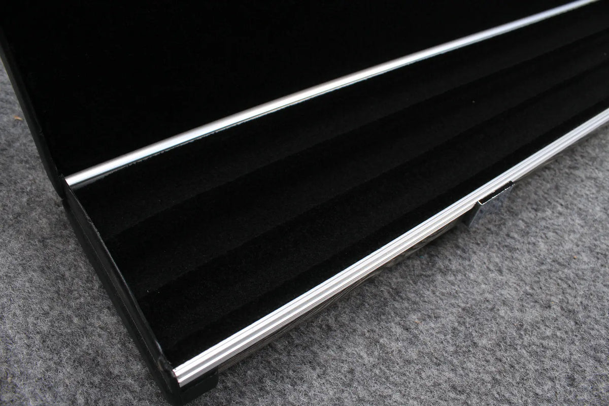 1 piece tree bark leather case aluminium construction with 3 slots