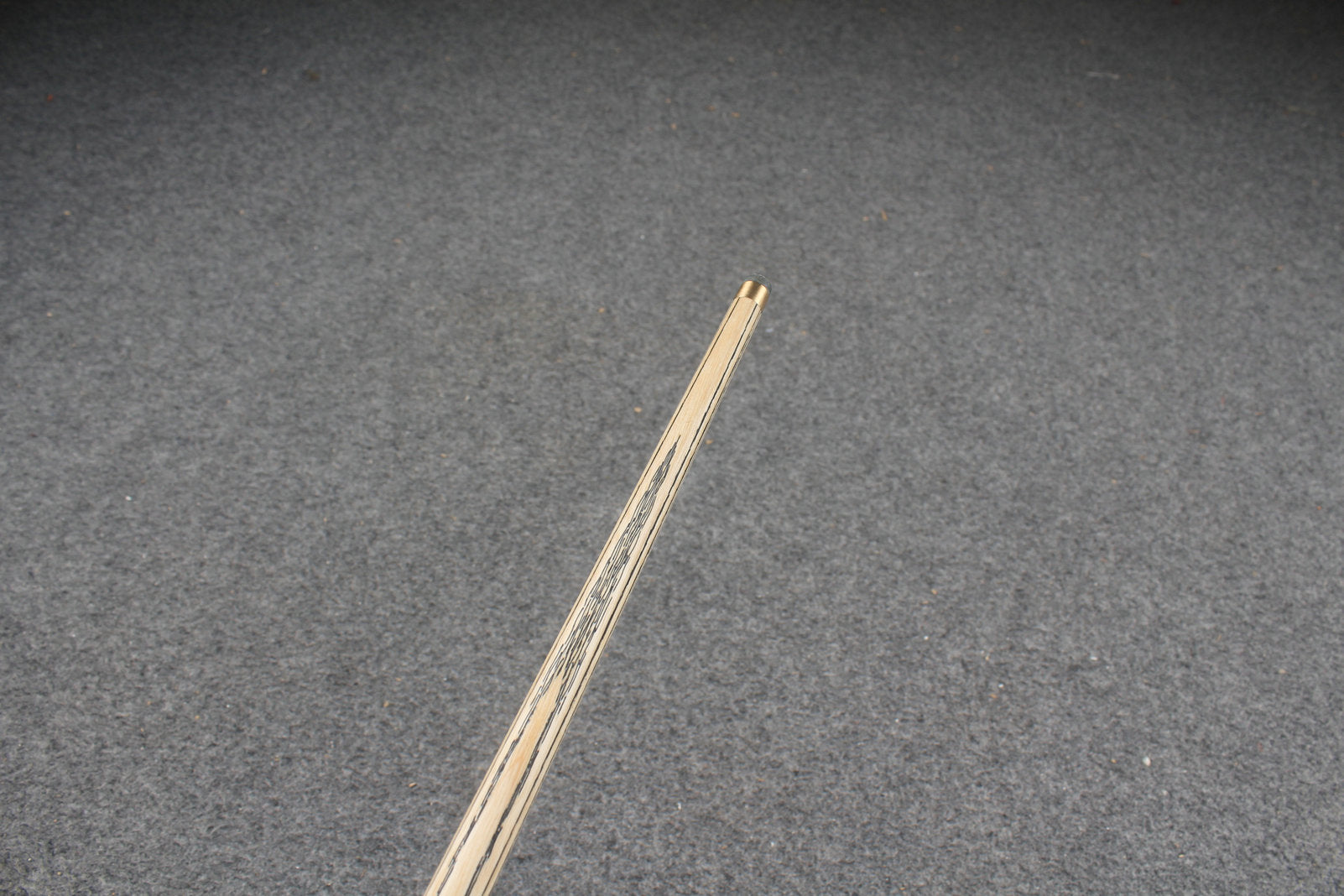 CHEVRONS+ 1 piece ash snooker cue
