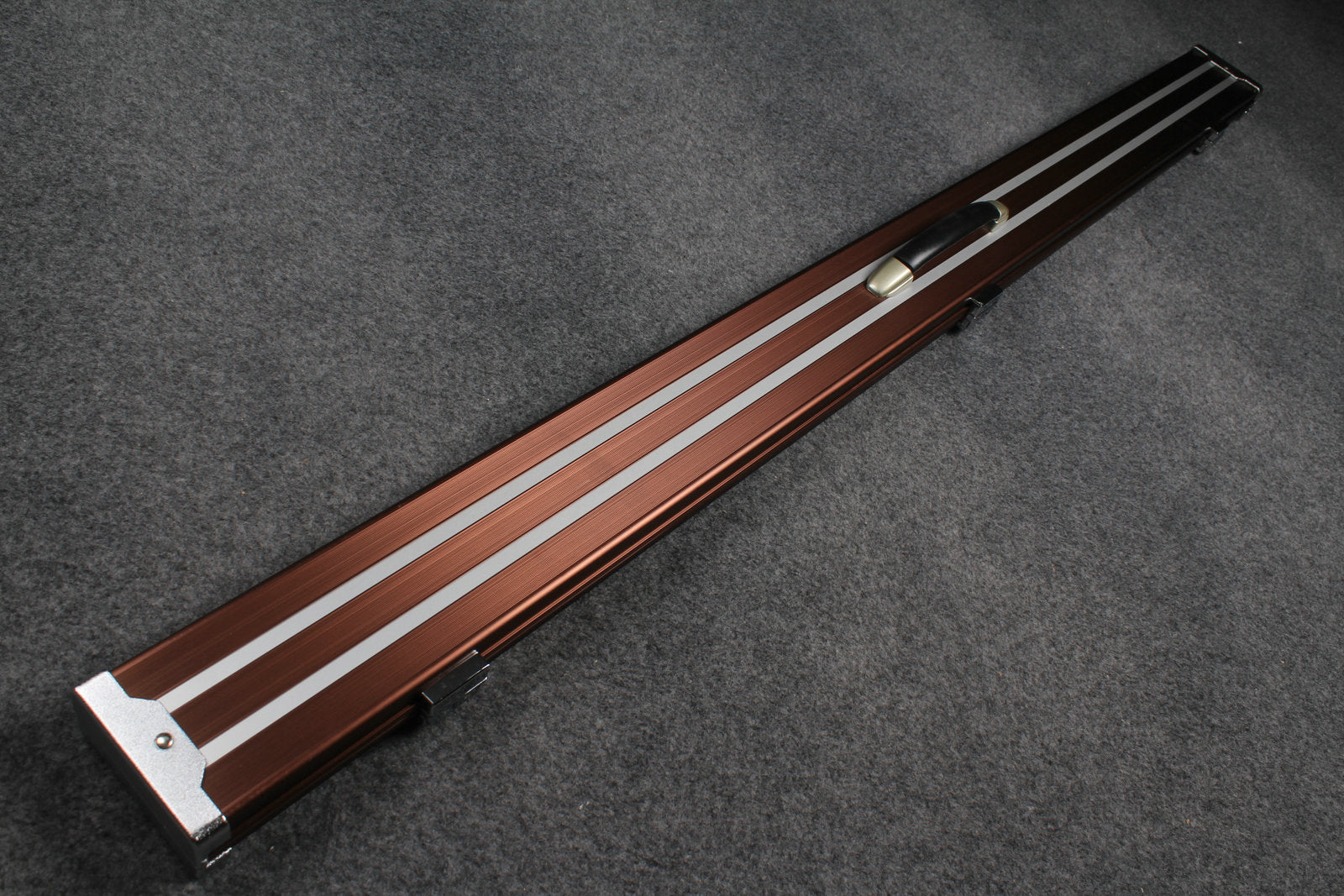 3/4 wide aluminium code cue case with 3 slots