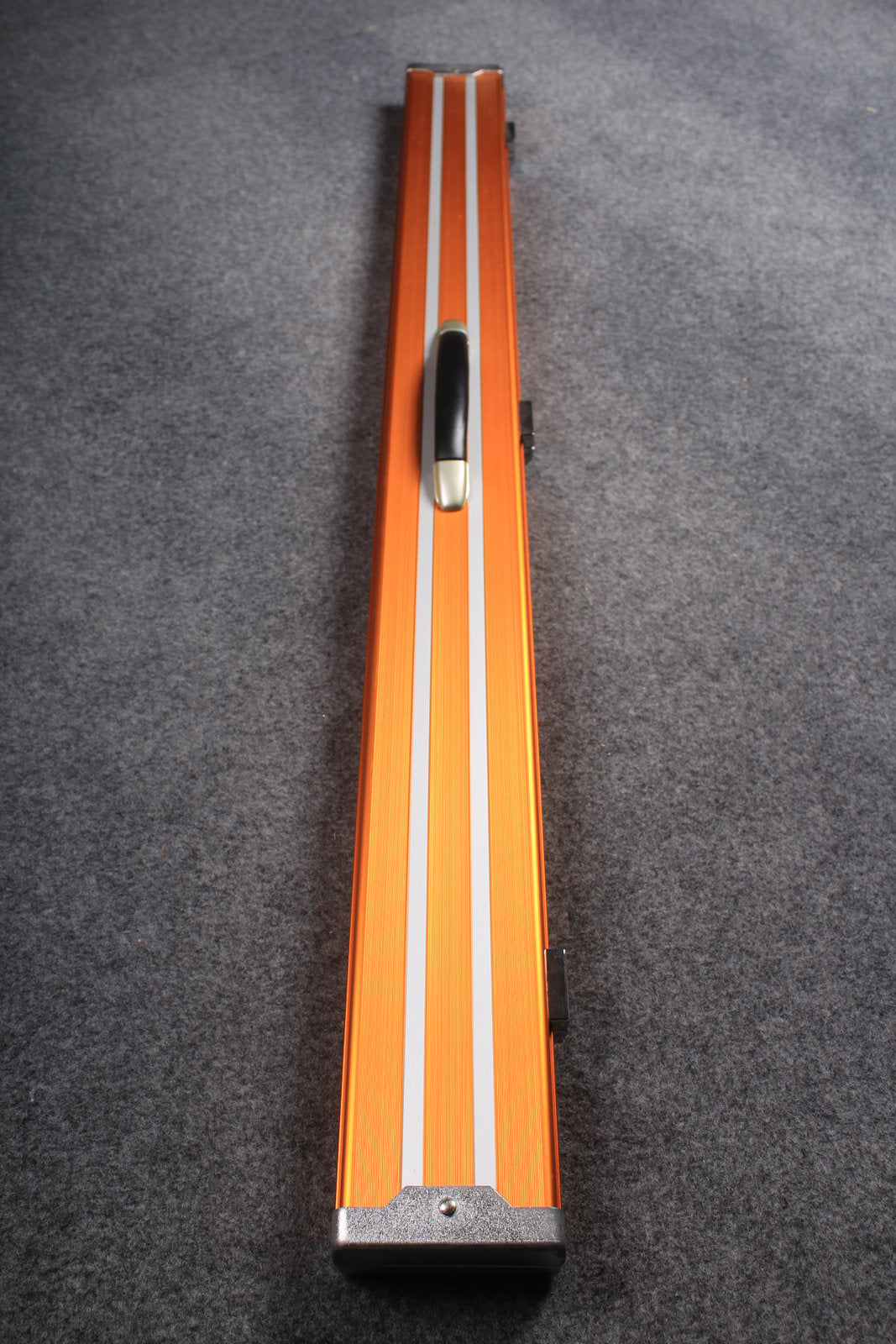 3/4 wide aluminium code cue case with 3 slots