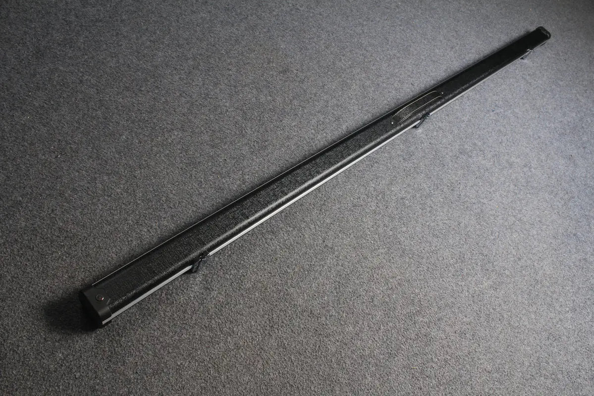 deluxe one piece aluminium halo style slimline case WOODS CUES