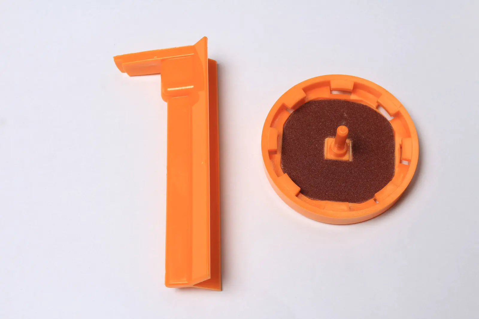 Plastic Snooker/Pool Cue Tip Clamp or Tip Repair Tool WOODS CUES