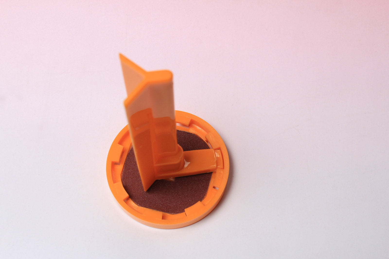 Plastic Snooker/Pool Cue Tip Clamp or Tip Repair Tool