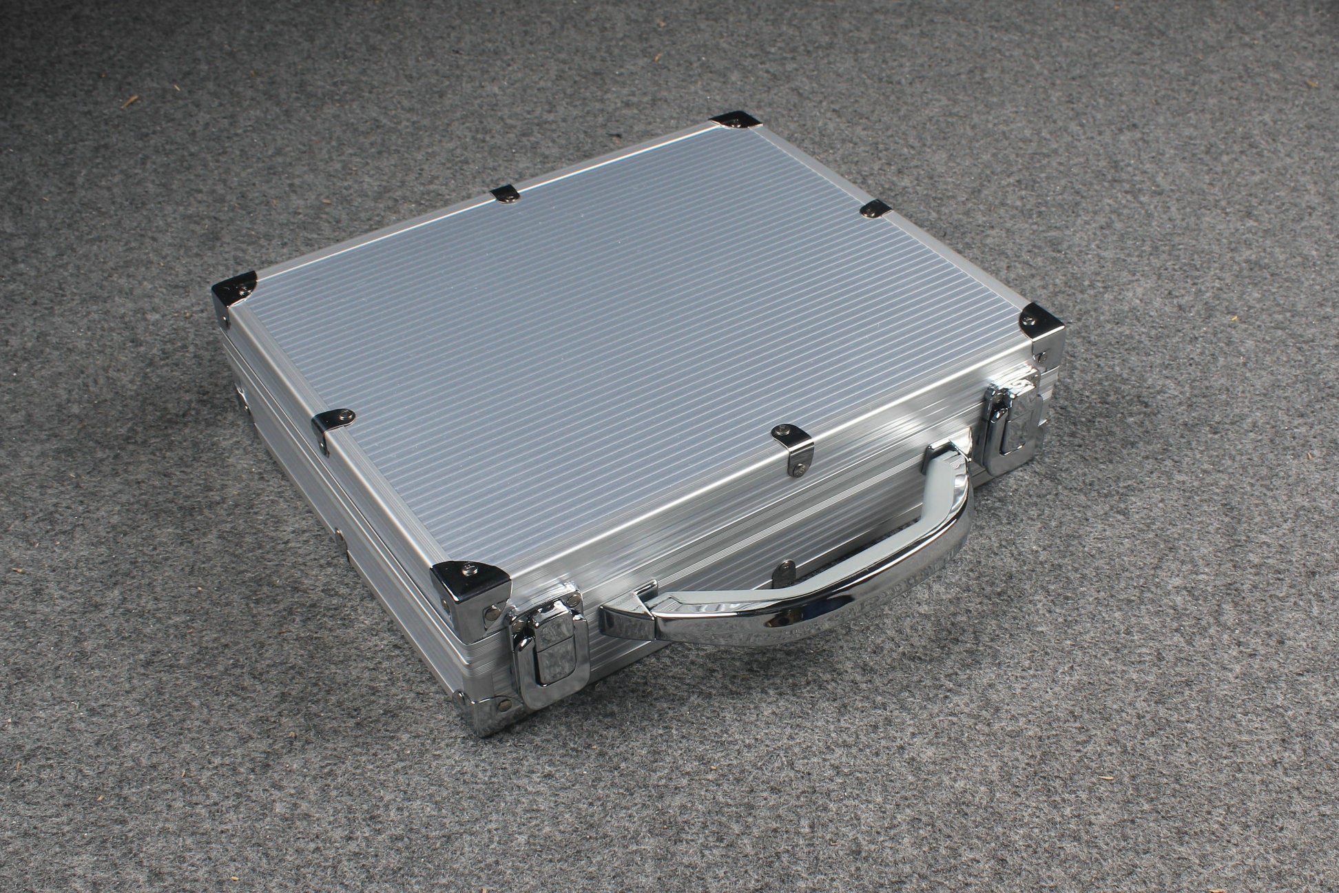 billiard ball set aluminum case, 2 sizes