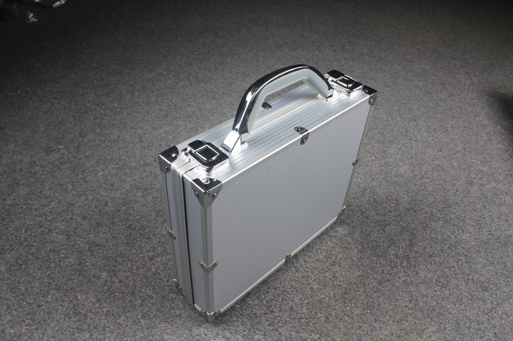 billiard ball set aluminum case, 2 sizes