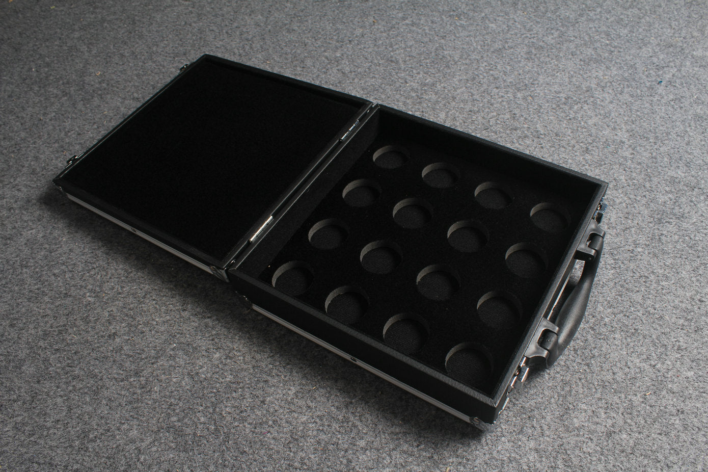 billiard ball set aluminum carrying case, black, 2 sizes