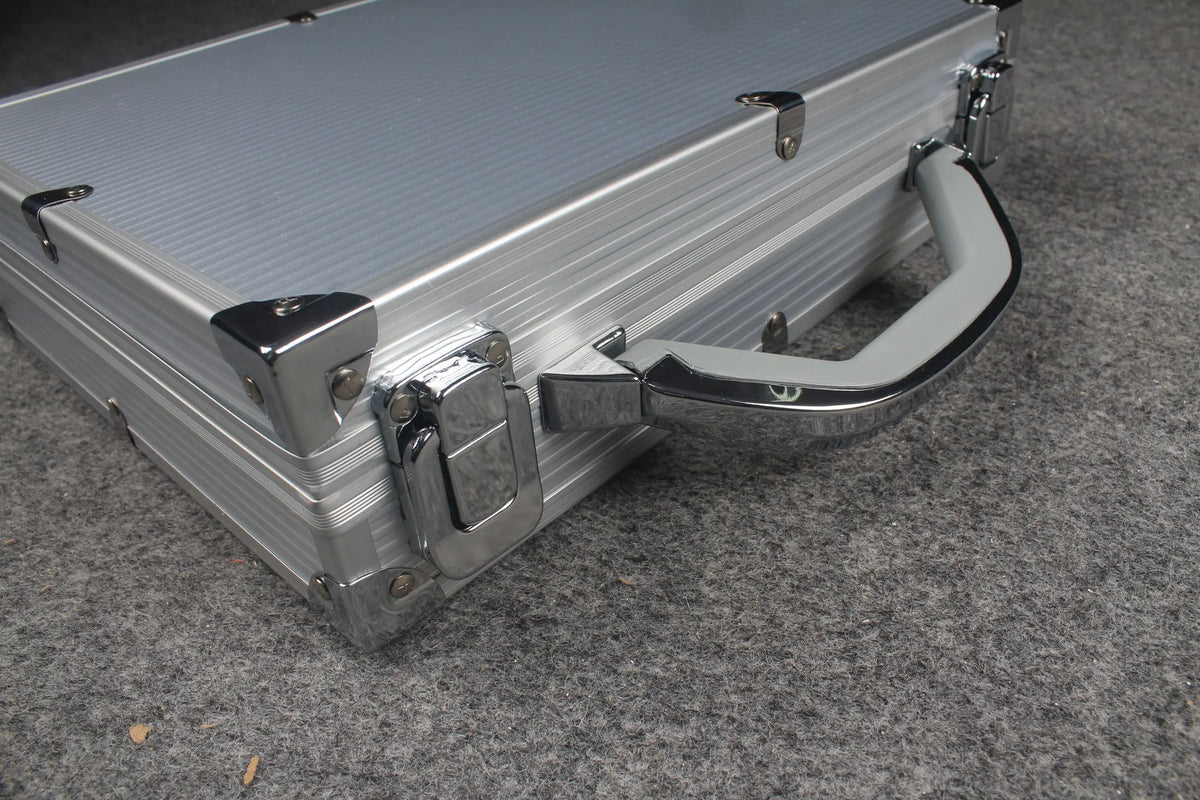 billiard ball set aluminum case, 2 sizes WOODS CUES